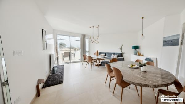 Grand t2 avec balcon et parking