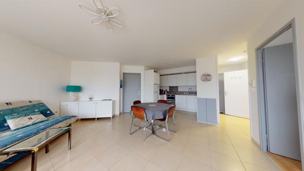 Grand t2 avec balcon et parking