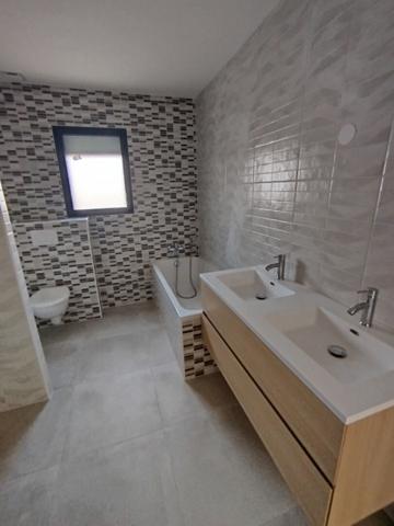 Maison 6 pièce(s) 169 m2