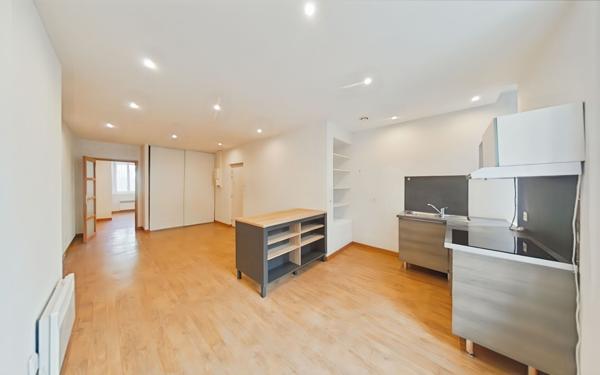 Appartement à louer    2 pièces •  Valence
