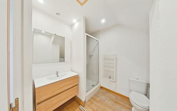 Appartement à louer    2 pièces •  Valence