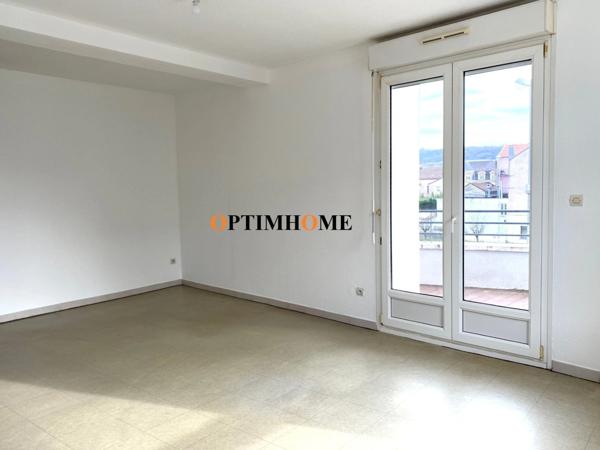 LONGWY, ENSEMBLE IMMOBILIER COMPRENANT 12 APPARTEMENTS + 1 LOCAL COMMERCIAL - DPE EN D ET EN C