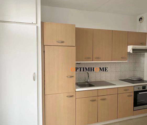 LONGWY, ENSEMBLE IMMOBILIER COMPRENANT 12 APPARTEMENTS + 1 LOCAL COMMERCIAL - DPE EN D ET EN C