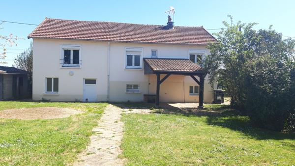 MAISON SUR SOUS-SOL - CHATELLERAULT