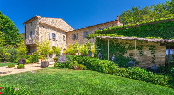 A vendre - Domaine d'exception avec une situation de rêve - Sud Luberon