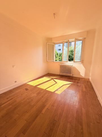 Maison 10 pièces 191 m2