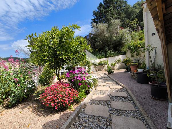 Maison Le Luc 4 pièce(s) 100 m2 avec garage