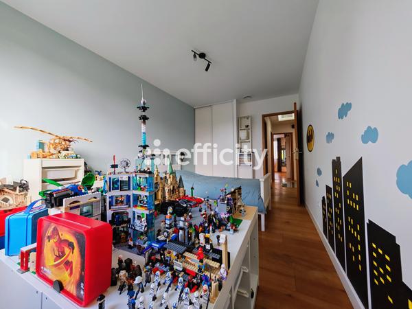 Maison 5 pièces - 120 m² Exclusivité efficity