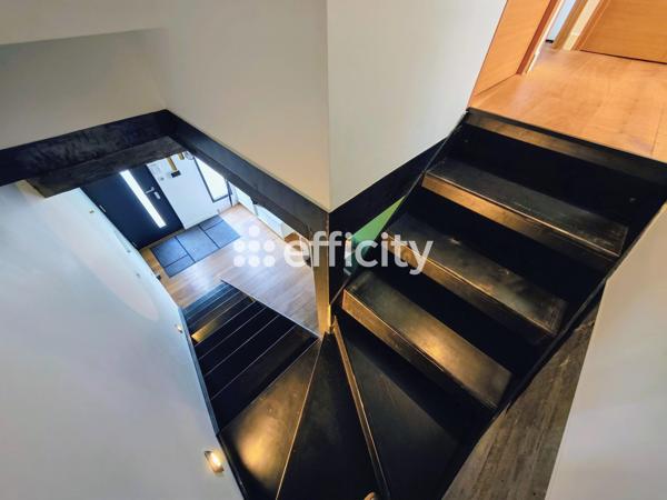 Maison 5 pièces - 120 m² Exclusivité efficity