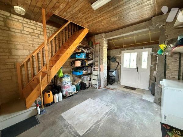 Maison à vendre à Troyes (10000) - Aube (10)

Venez profiter du calme de la campagne en plein...
