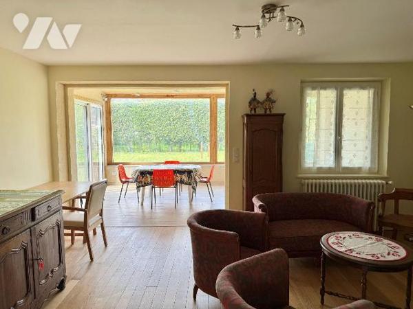 Maison à vendre à Troyes (10000) - Aube (10)

Venez profiter du calme de la campagne en plein...