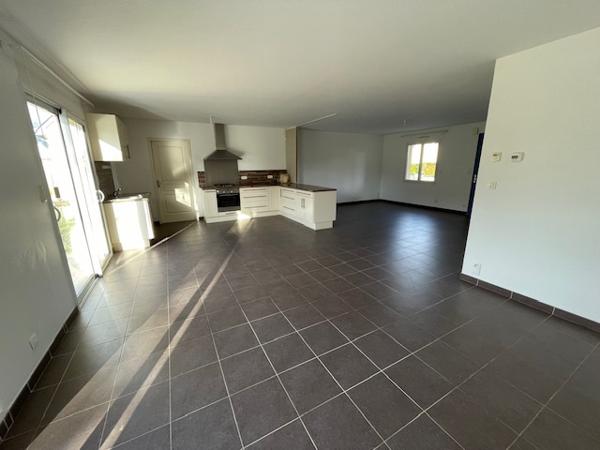 La Meignanne (49770) PLAIN PIED 3 CHAMBRES + COMBLES AMENAGEABLES