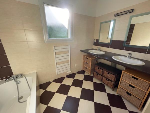 La Meignanne (49770) PLAIN PIED 3 CHAMBRES + COMBLES AMENAGEABLES