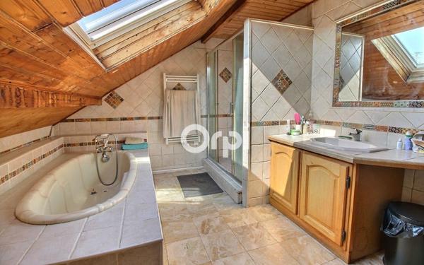 Maison à vendre    5 pièces • 103,20 m2 Grigny