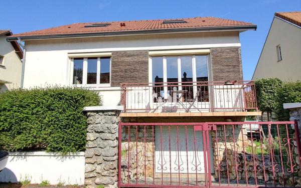 Maison à vendre    5 pièces • 103,20 m2 Grigny