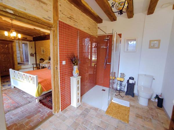 Demeure du XVII 9 pièce(s) 229 m2 Jardin et Grange