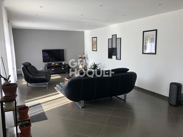 Maison Familiale - 7 pièce(s) 230 m2