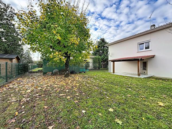 Maison 4 chambres Villeneuve Sur Lot 5 pièce(s) 121 m2