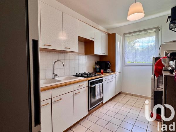 Apartment for sale 4 rooms 77 m² Noiseau