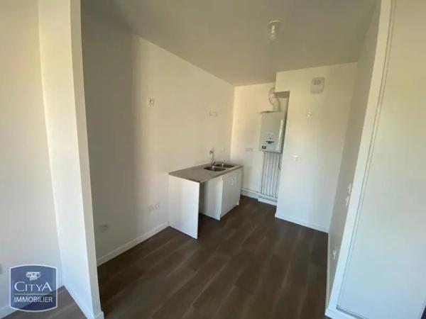 Appartement à louer 2 pièces 42.14m² Gonesse (95500)