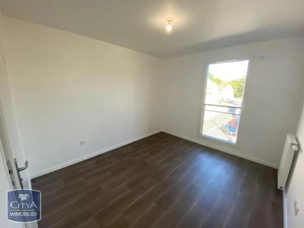 Appartement à louer 2 pièces 42.14m² Gonesse (95500)