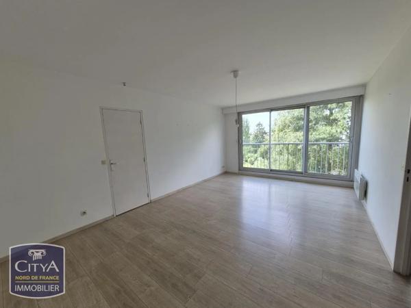Appartement à louer 2 pièces 49.82m² Ronchin (59790)