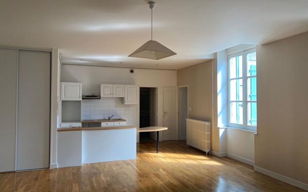 Appartement à louer    2 pièces •  Castres