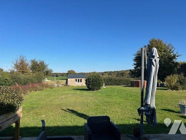 MAISON A VENDRE NOYANT-VILLAGES
10 minutes Baugé
Maison située proche Le Guédéniau dans un be...