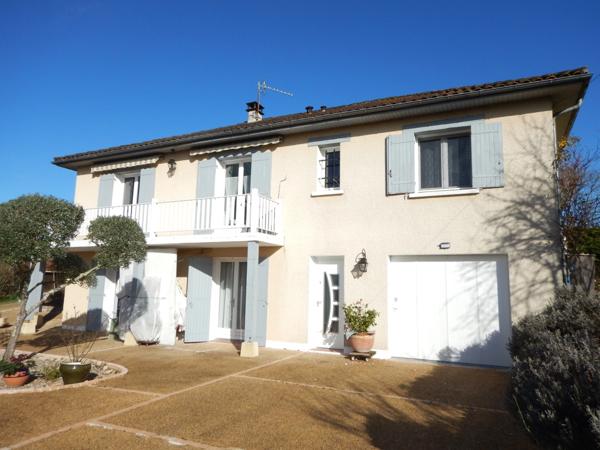 Maison à vendre 6 pièces située sur la commune de TRELISSAC (24)