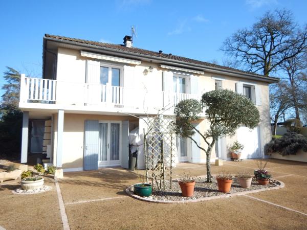 Maison à vendre 6 pièces située sur la commune de TRELISSAC (24)