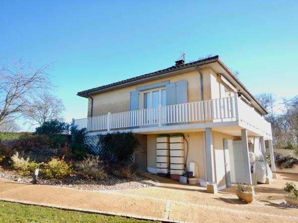 Maison à vendre 6 pièces située sur la commune de TRELISSAC (24)