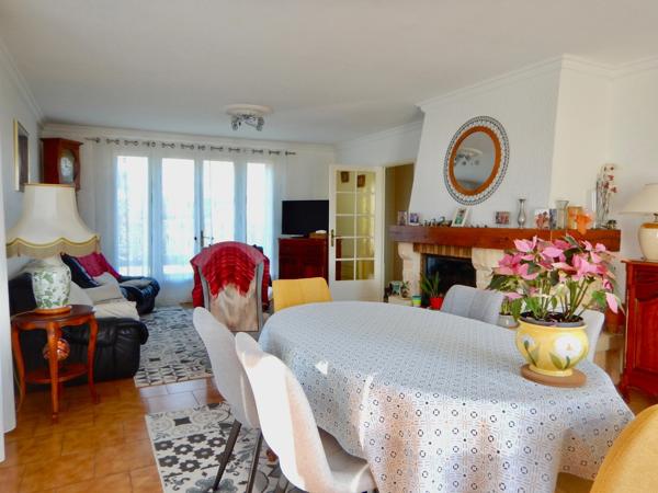 Maison à vendre 6 pièces située sur la commune de TRELISSAC (24)