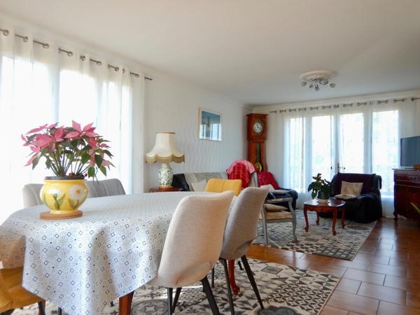 Maison à vendre 6 pièces située sur la commune de TRELISSAC (24)