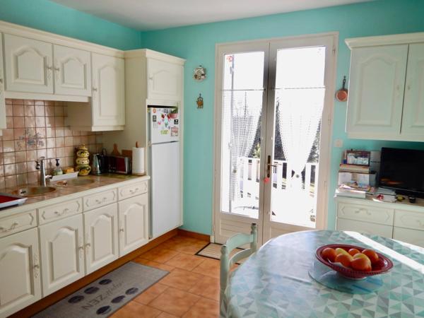 Maison à vendre 6 pièces située sur la commune de TRELISSAC (24)