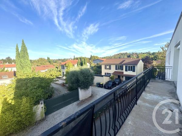 Appartement T5 à vendre  5 pièces - 123,50 m 2   VERNAISON  - 69