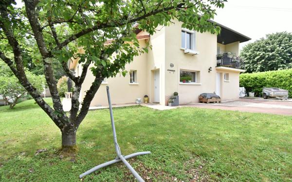 Maison à vendre    5 pièces •  Villieu-Loyes-Mollon