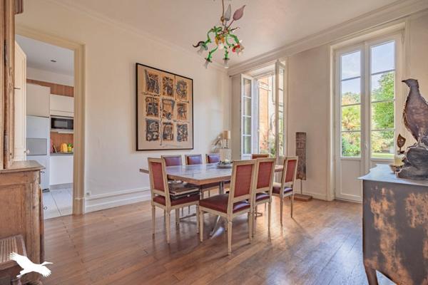 Maison à vendre |  Tonnay-Charente |  9 pièces | 315 m²