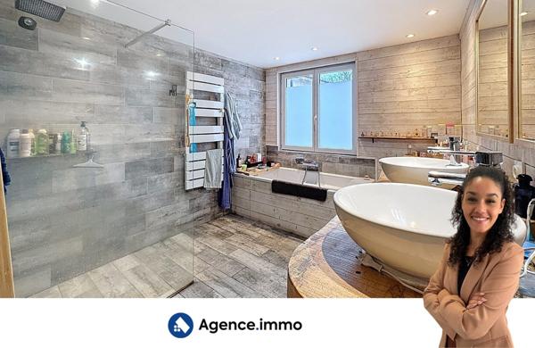 À vendre - Maison de campagne, 8 pièces situé à Boisredon (17150)