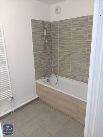 Appartement à louer 3 pièces 64.72m² Le Blanc-Mesnil (93150)