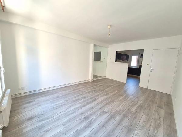Appartement à vendre 3 pièces 59m² Saint-Omer (62500)