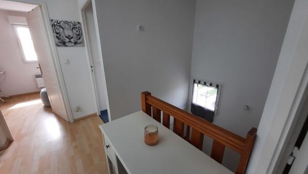 Maison à vendre |  Saint-Seurin-sur-l'Isle |  4 pièces | 79 m²