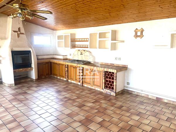 Maison Aureilhan 4 pièces 135m² + HANGAR