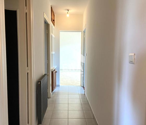 Maison Aureilhan 4 pièces 135m² + HANGAR