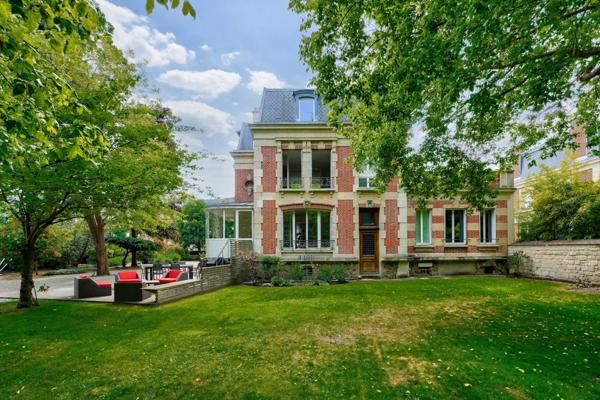 Maison Maisons-Laffitte - ENTRE CENTRE ET PARC