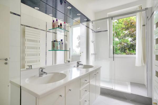 Maison Maisons-Laffitte - ENTRE CENTRE ET PARC