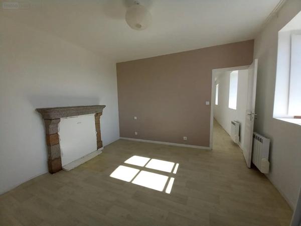 Location - Appartement Fougères 35300 2 pièces 52 m 2