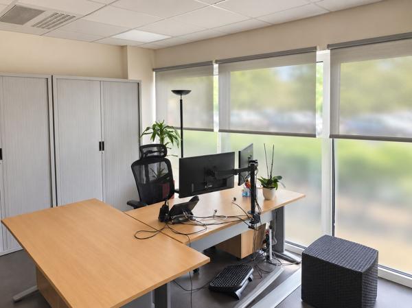 Location surface de bureaux au sein d'un immeuble de 2246 m2, Zone du Tilloy à Beauvais
