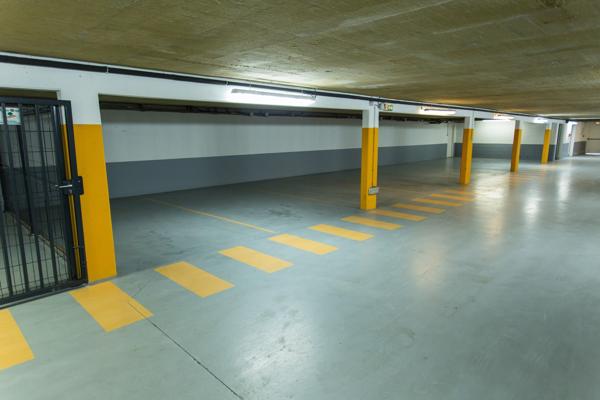 Location surface de bureaux au sein d'un immeuble de 2246 m2, Zone du Tilloy à Beauvais