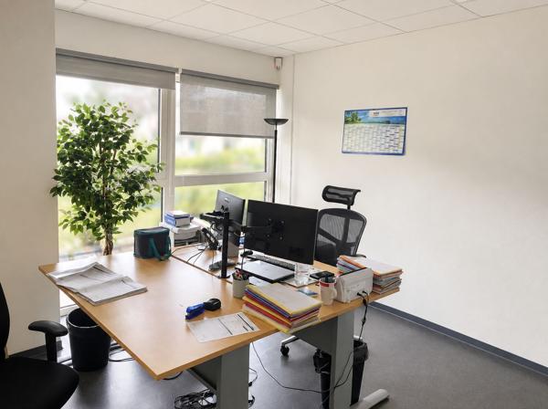 Location surface de bureaux au sein d'un immeuble de 2246 m2, Zone du Tilloy à Beauvais