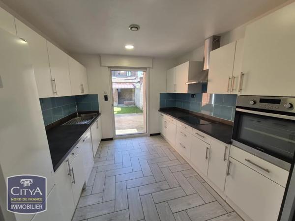 Maison à louer 3 pièces 78.19m² Somain (59490)